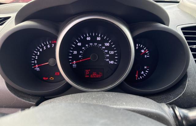 KNDJT2A69D7617985 - 2013 KIA SOUL + RED photo 8