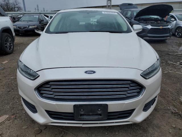 3FA6P0HR8DR111514 - 2013 FORD FUSION SE WHITE photo 5