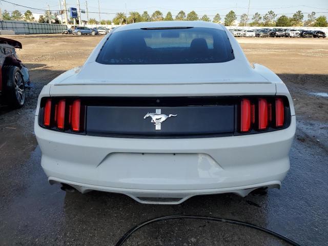 1FA6P8AM7G5265121 - 2016 FORD MUSTANG WHITE photo 6