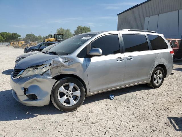 2012 TOYOTA SIENNA LE, 