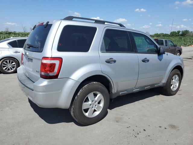 1FMCU0DG3CKC27695 - 2012 FORD ESCAPE XLT SILVER photo 3