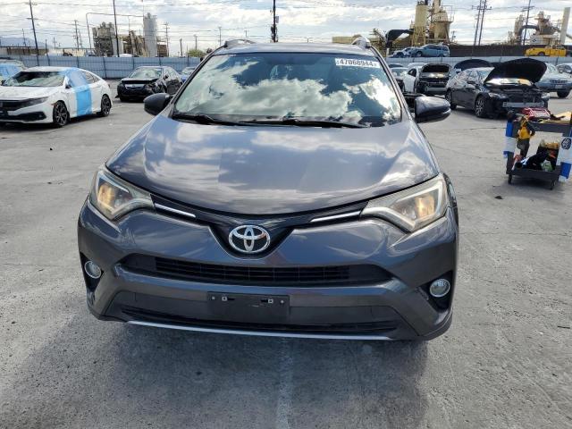 2T3WFREV4GW241731 - 2016 TOYOTA RAV4 XLE GRAY photo 5