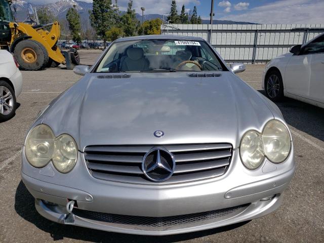 WDBSK75F75F095393 - 2005 MERCEDES-BENZ SL 500 SILVER photo 5