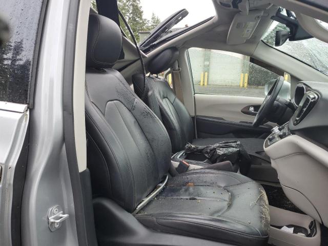 2C4RC1EG2JR271577 - 2018 CHRYSLER PACIFICA TOURING L PLUS SILVER photo 7