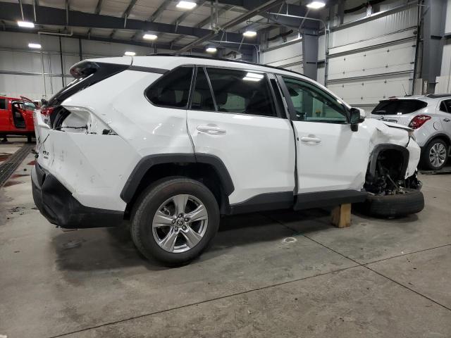 2T3P1RFV0PW370535 - 2023 TOYOTA RAV4 XLE WHITE photo 3