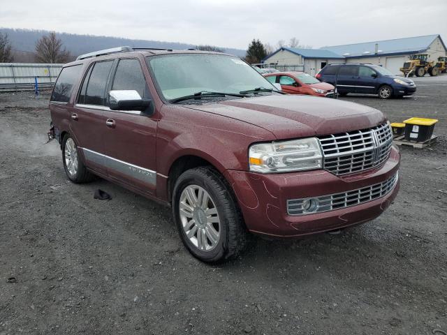 5LMJJ2J51BEJ01652 - 2011 LINCOLN NAVIGATOR მუქწითელი ფოტო 4