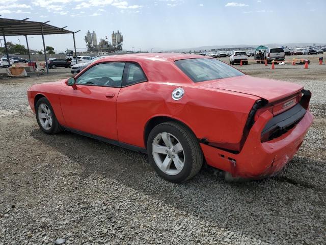 2C3CDYAG5EH306291 - 2014 DODGE CHALLENGER SXT RED photo 2