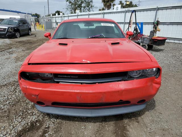 2C3CDYAG5EH306291 - 2014 DODGE CHALLENGER SXT RED photo 5