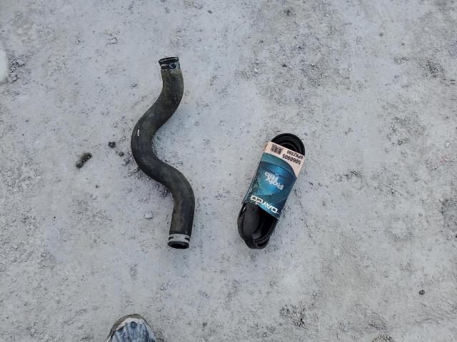 2G2WS522841236829 - 2004 PONTIAC GRAND PRIX GT2 ვერცხლისფერი ფოტო 12