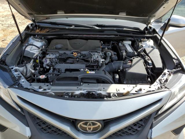 4T1G11AK5LU858140 - 2020 TOYOTA CAMRY SE Күміс фото 11
