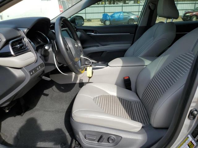 4T1G11AK5LU858140 - 2020 TOYOTA CAMRY SE Күміс фото 7