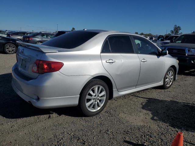 1NXBU40E99Z110577 - 2009 TOYOTA COROLLA BASE SILVER photo 3