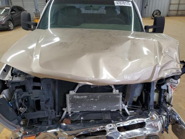1GCHC29U93E131088 - 2003 CHEVROLET SILVERADO C2500 HEAVY DUTY WHITE photo 11