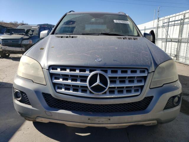 4JGBB8GB8BA639342 - 2011 MERCEDES-BENZ ML 350 4MATIC SILVER photo 5