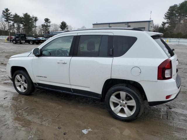 1C4NJDEB8GD558766 - 2016 JEEP COMPASS LATITUDE 白色 照片 2