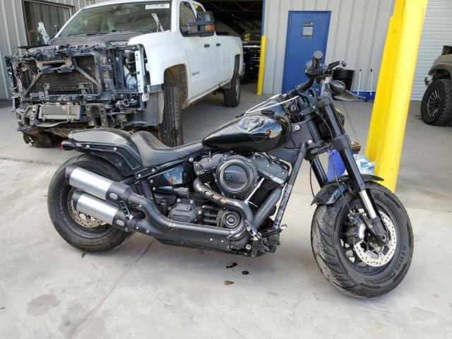 1HD1YKJ19JC052595 - 2018 HARLEY-DAVIDSON FXFB FAT BOB BLACK photo 1