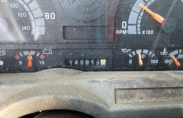 1GBJ7H1C02J507053 - 2002 CHEVROLET C-SERIES C7H042 白色 照片 8