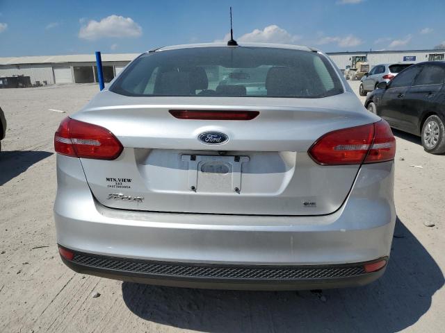 1FADP3F2XJL228701 - 2018 FORD FOCUS SE SILVER photo 6