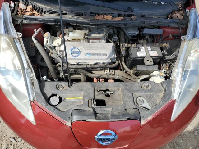 JN1AZ0CP8CT015497 - 2012 NISSAN LEAF SV RED photo 11