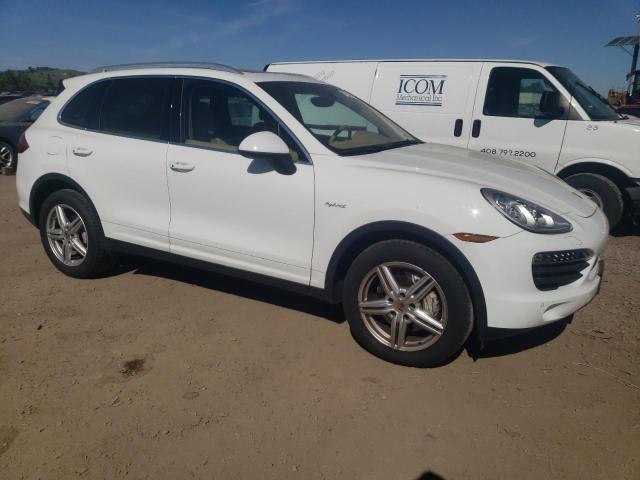 WP1AE2A26ELA51346 - 2014 PORSCHE CAYENNE S HYBRID WHITE photo 4