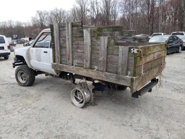 JT4RN60R1F5044787 - 1985 TOYOTA PICKUP RN60 GRAY photo 2