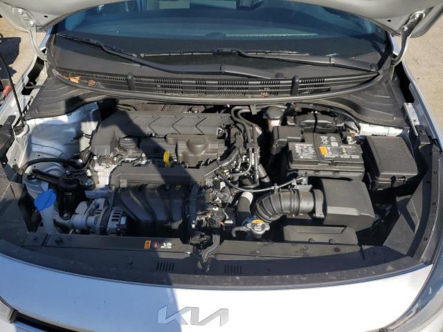 3KPA24AD1PE577628 - 2023 KIA RIO LX SILVER photo 11