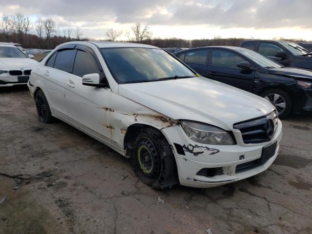 WDDGF8BB8AR107178 - 2010 MERCEDES-BENZ C 300 4MATIC WHITE photo 4