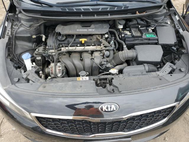 3KPFK4A7XHE086363 - 2017 KIA FORTE LX BLACK photo 11