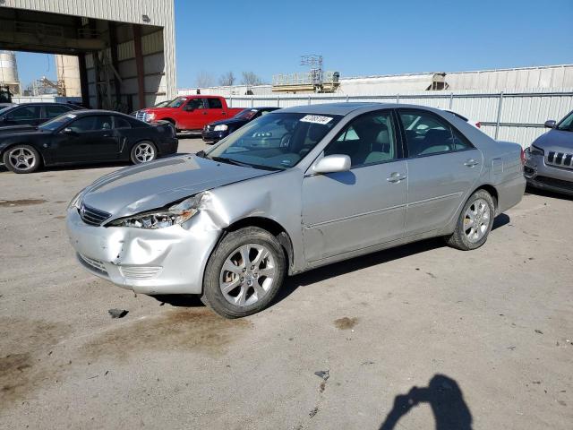 4T1BF30K85U088723 - 2005 TOYOTA CAMRY LE SILVER photo 1