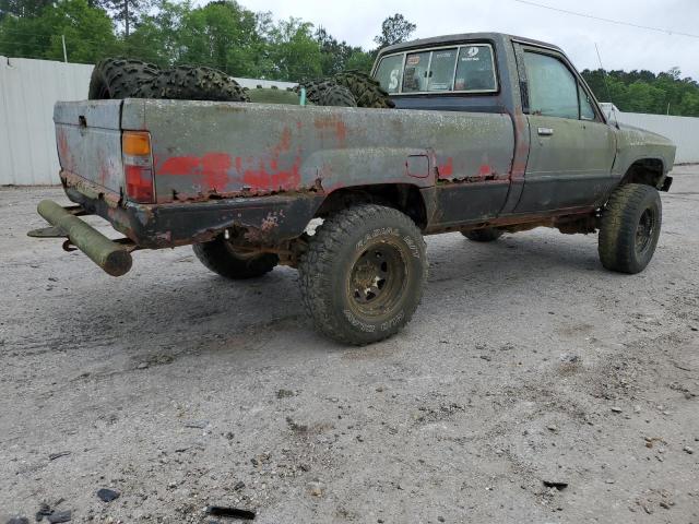 JT4RN48D4C0036172 - 1982 TOYOTA PICKUP RN48 SILVER photo 3