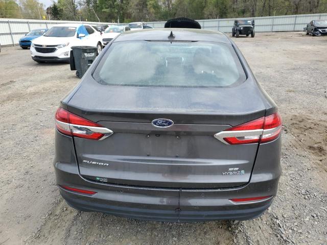 3FA6P0LU5KR121846 - 2019 FORD FUSION SE GRAY photo 6