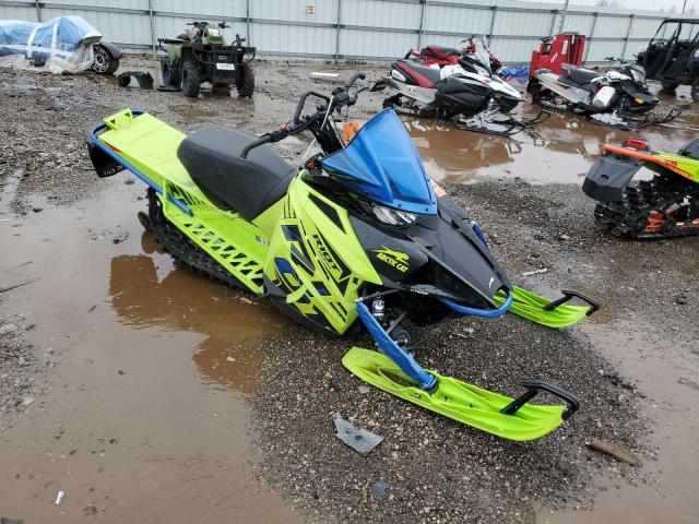 4UF20SNW4LT108019 - 2020 ARCTIC CAT SNOWMOBILE 双色 照片 1