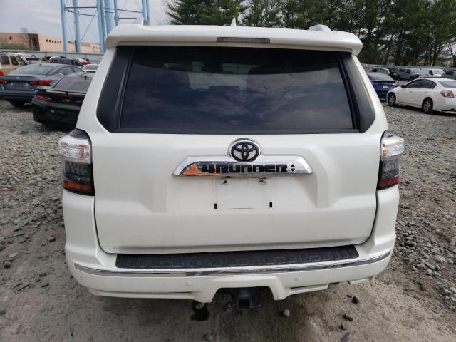 JTEBU5JR8J5530689 - 2018 TOYOTA 4RUNNER SR5/SR5 PREMIUM 白色 照片 6