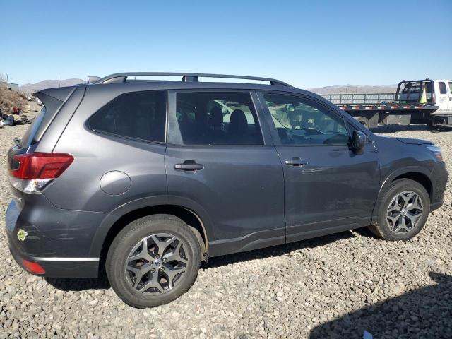 JF2SKAGC9LH553990 - 2020 SUBARU FORESTER PREMIUM GRAY photo 3