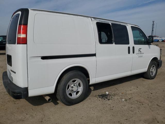 1GCFG15X461134207 - 2006 CHEVROLET EXPRESS G1 WHITE photo 3