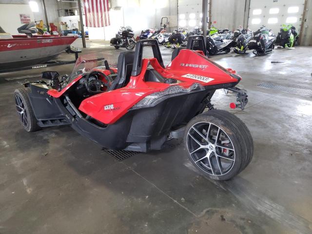 57XAAPFA5G5112193 - 2016 POLARIS SLINGSHOT SL RED photo 3