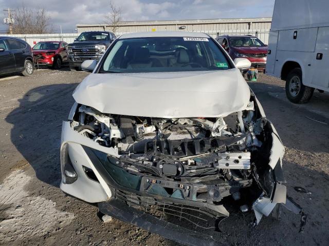 JTDKARFP0J3072038 - 2018 TOYOTA PRIUS PRIM 白色 照片 5