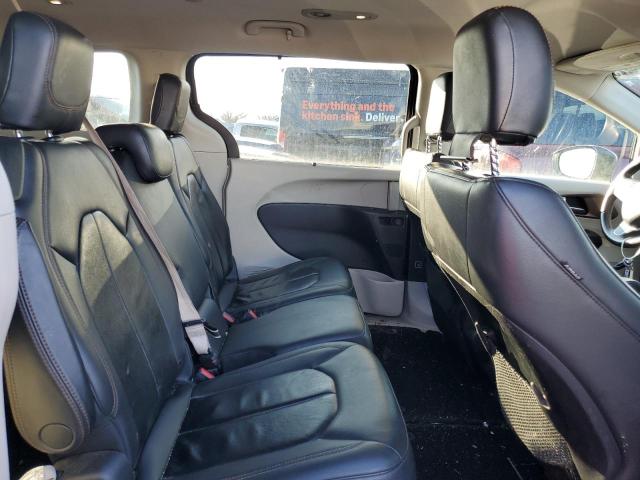 2C4RC1BG6HR515696 - 2017 CHRYSLER PACIFICA TOURING L BLACK photo 11