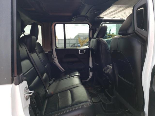 1C4HJXEG3JW206894 - 2018 JEEP WRANGLER U SAHARA WHITE photo 10