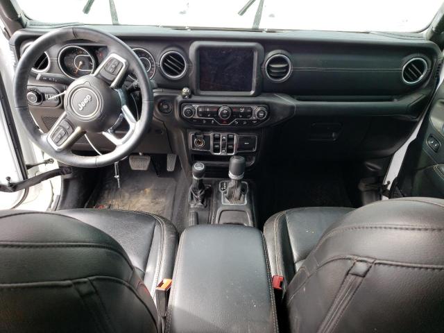 1C4HJXEG3JW206894 - 2018 JEEP WRANGLER U SAHARA WHITE photo 8