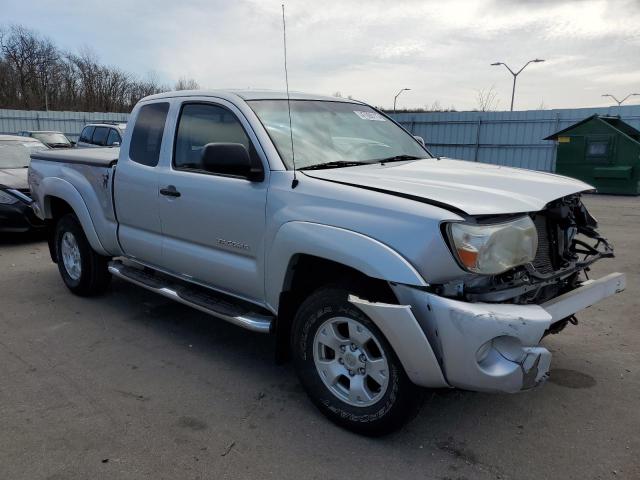 5TEUU42N75Z110217 - 2005 TOYOTA TACOMA ACCESS CAB ვერცხლისფერი ფოტო 4
