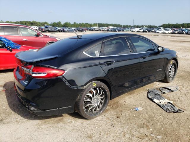 3FA6P0LU0HR374582 - 2017 FORD FUSION SE HYBRID BLACK photo 4