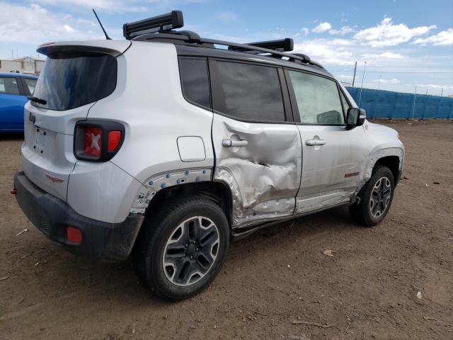 ZACCJBCB6HPF93825 - 2017 JEEP RENEGADE TRAILHAWK SILVER photo 3