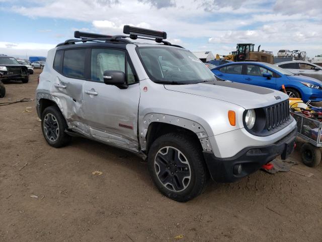 ZACCJBCB6HPF93825 - 2017 JEEP RENEGADE TRAILHAWK SILVER photo 4