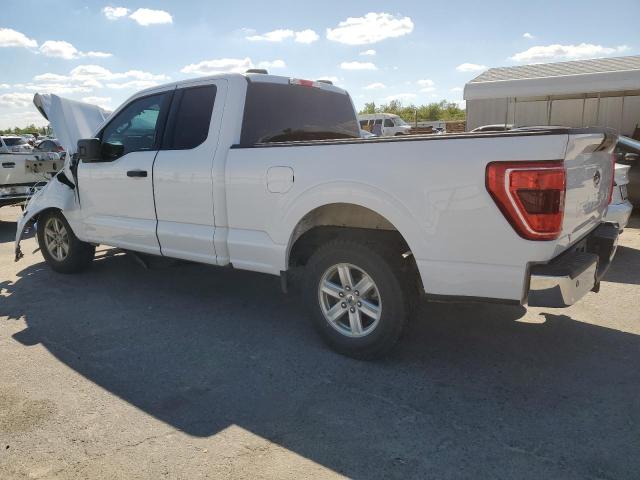 1FTEX1CB4NKD71162 - 2022 FORD F150 SUPER CAB WHITE photo 2