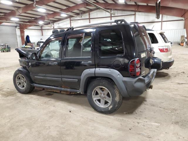 1J4GL38K16W211334 - 2006 JEEP LIBERTY RENEGADE BLACK photo 2