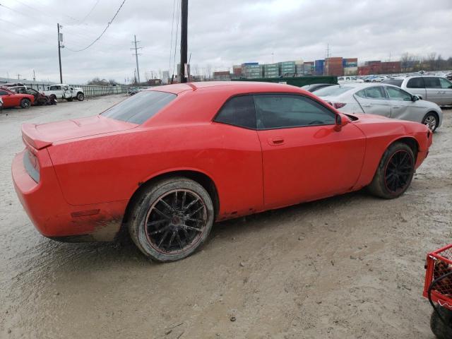 2B3CJ4DV6AH102635 - 2010 DODGE CHALLENGER SE RED photo 3