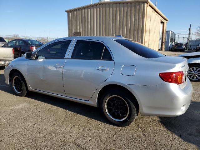 JTDBL40E99J020449 - 2009 TOYOTA COROLLA BASE SILVER photo 2