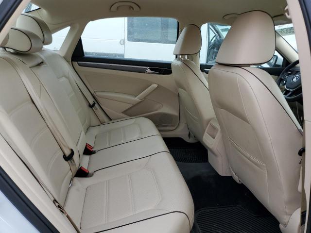 1VWDT7A35HC038373 - 2017 VOLKSWAGEN PASSAT R-LINE Ağ foto 10