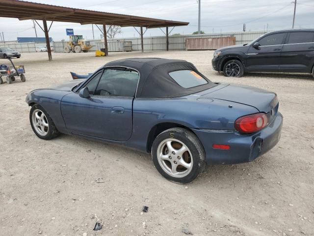 JM1NB353710207037 - 2001 MAZDA MX-5 MIATA BASE BLUE photo 2